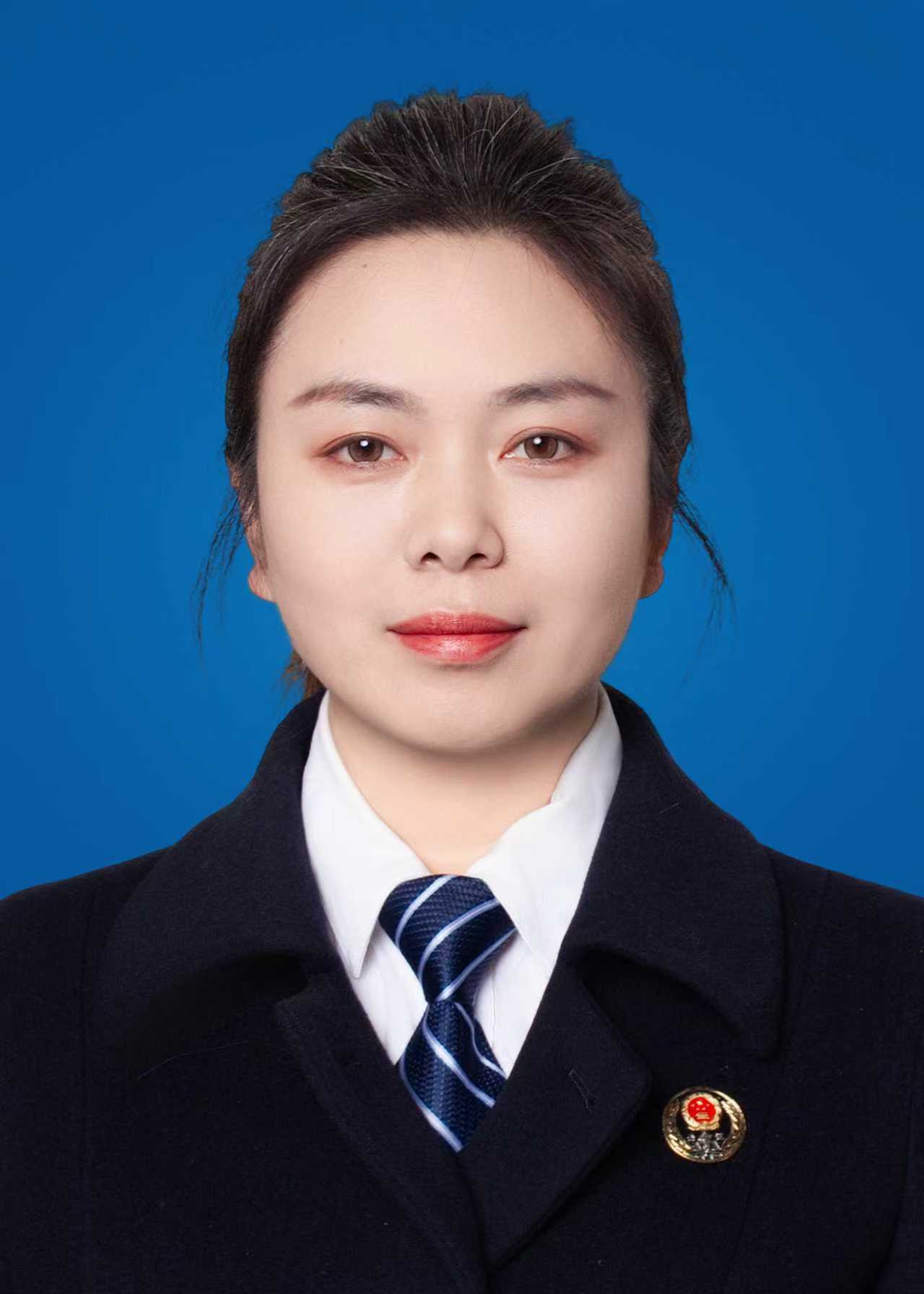 章莲筠